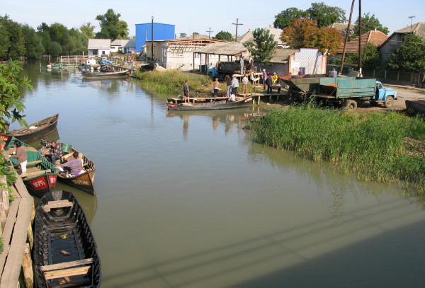 Image - A canal in Vylkove.